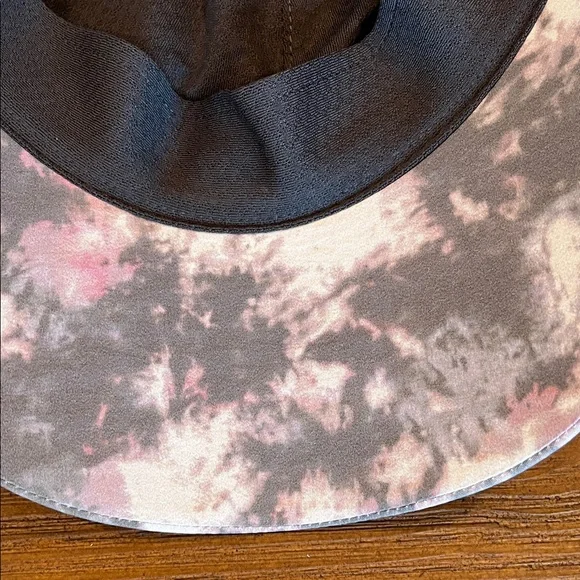 NWOT Lululemon Baller Hat Gray and pink Cap - Picture 5 of 10